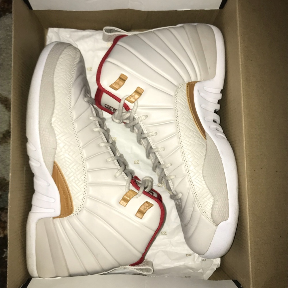 CNY 12s